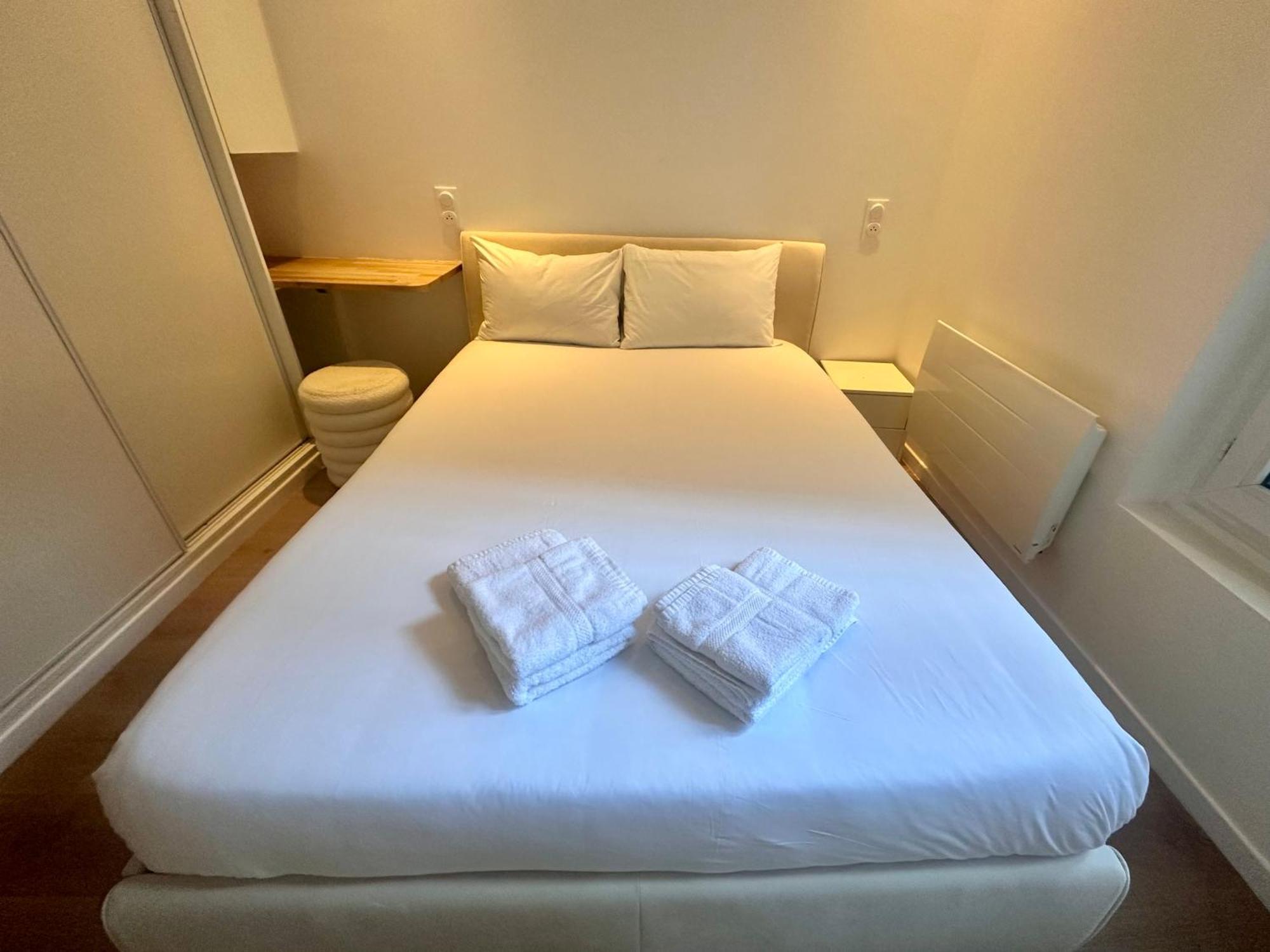 Apartment Metro-Paris Asnières Zewnętrze zdjęcie